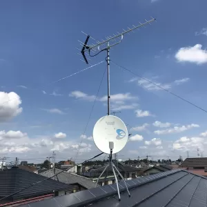柏市　UHF+BSアンテナ新設のサムネイル